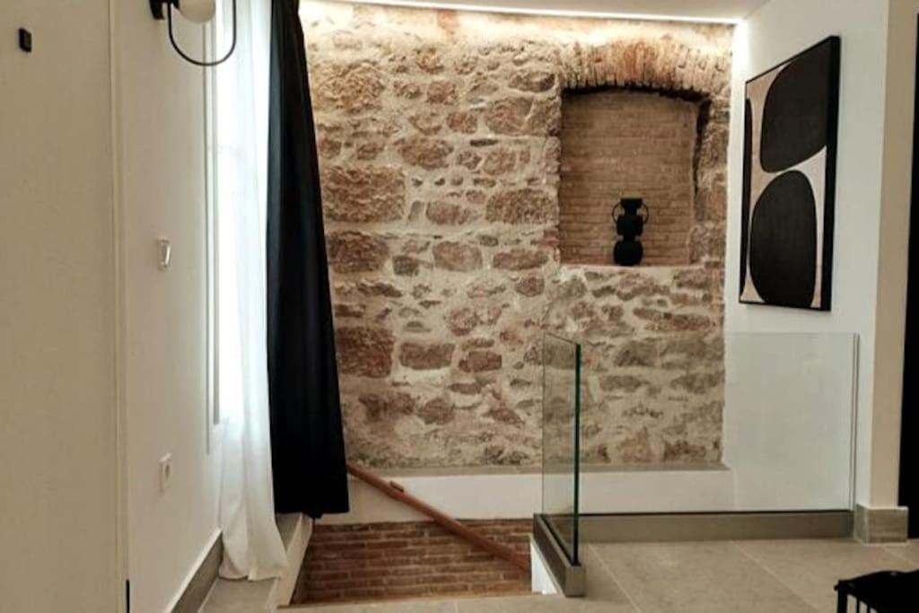 Χώρος Με Επιλεκτική Λιτότητα Και Χαμάμ Apartment Athens Exterior photo